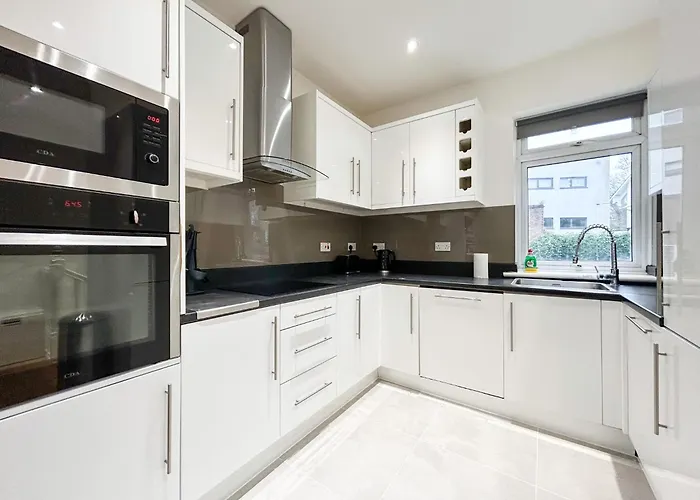 Central Camden Apartment P3